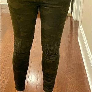 Zara camo pants women size 40
